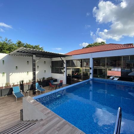 Casa Balam Cancun Gladiolas Bagian luar foto